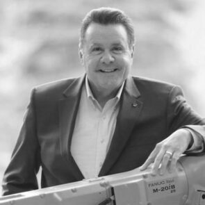 Neil Dueweke Headshot